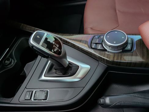 Used 2015 BMW 228i Coupe image 18