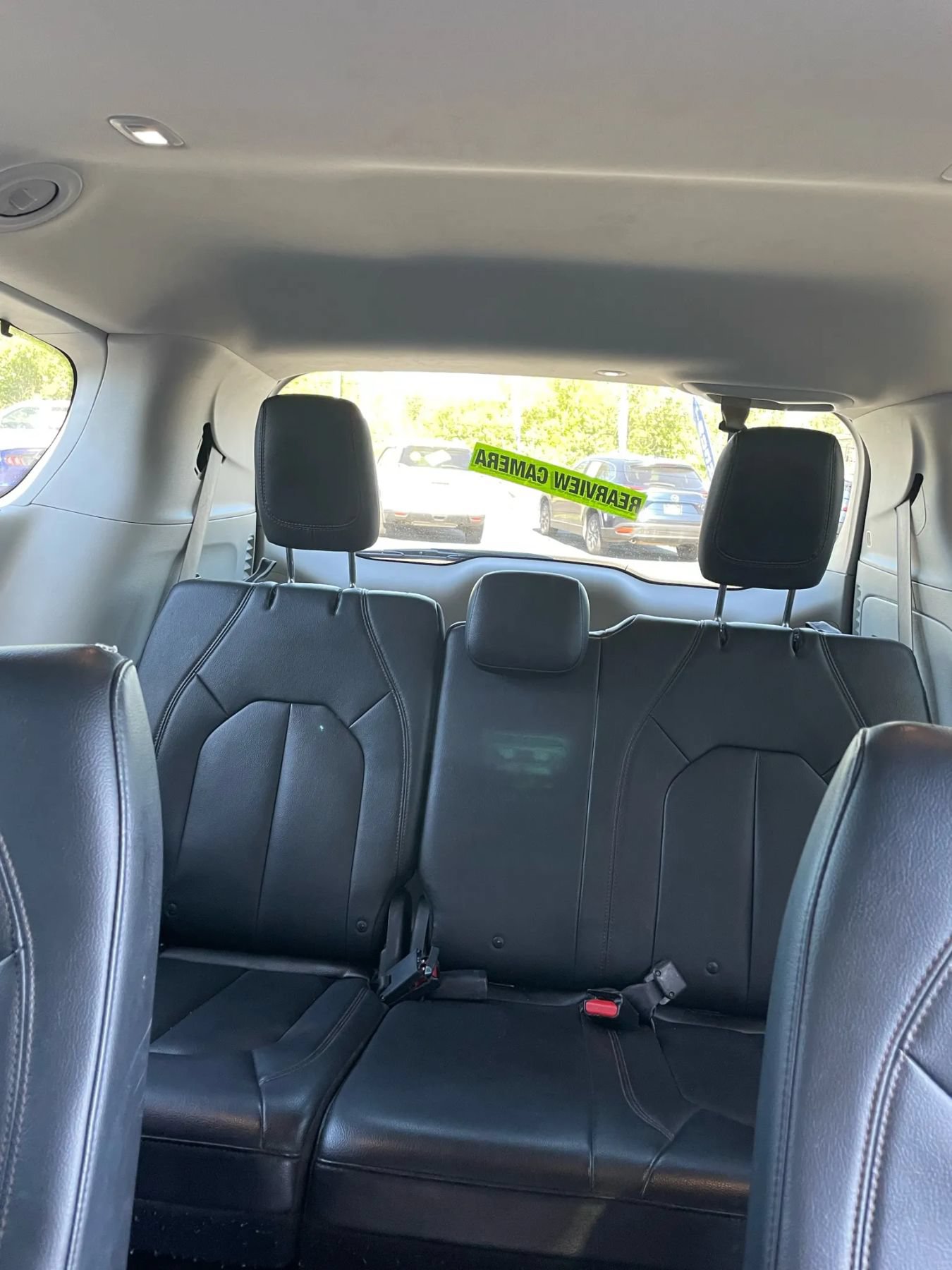 Used 2017 Chrysler Pacifica Touring-L FWD image 20