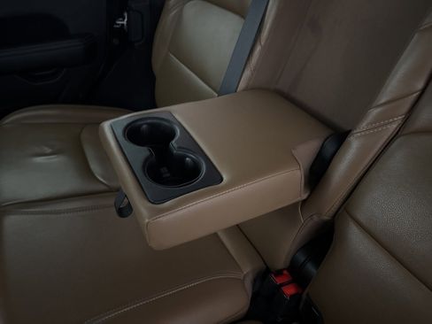 Used 2022 Jeep Wrangler Unlimited Rubicon 4xe w/ Safety Group image 42