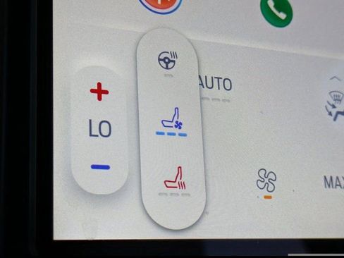 Certified 2024 Ford Edge Titanium w/ Titanium Elite Package image 31