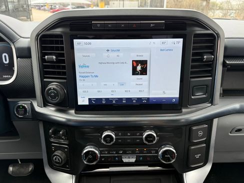 Used 2022 Ford F150 Limited image 16