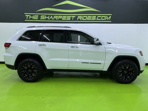 Used 2020 Jeep Grand Cherokee Limited w/ Luxury Group II AWD/4WD image 11