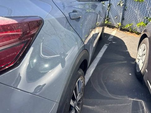 Certified 2023 Nissan Kicks SV FWD image 5