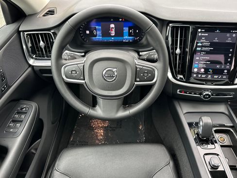 Certified 2025 Volvo S60 B5 Core FWD image 16