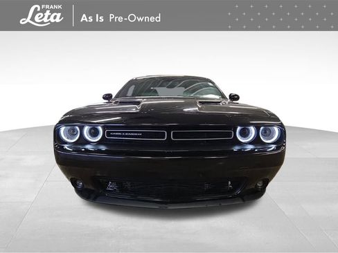 Used 2017 Dodge Challenger R/T image 8