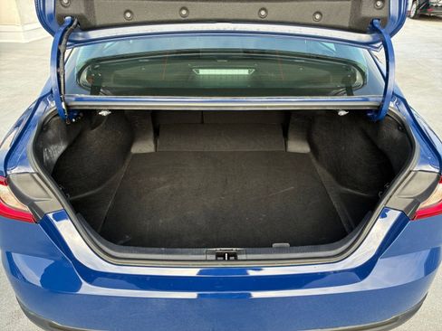 Used 2025 Toyota Camry LE image 30