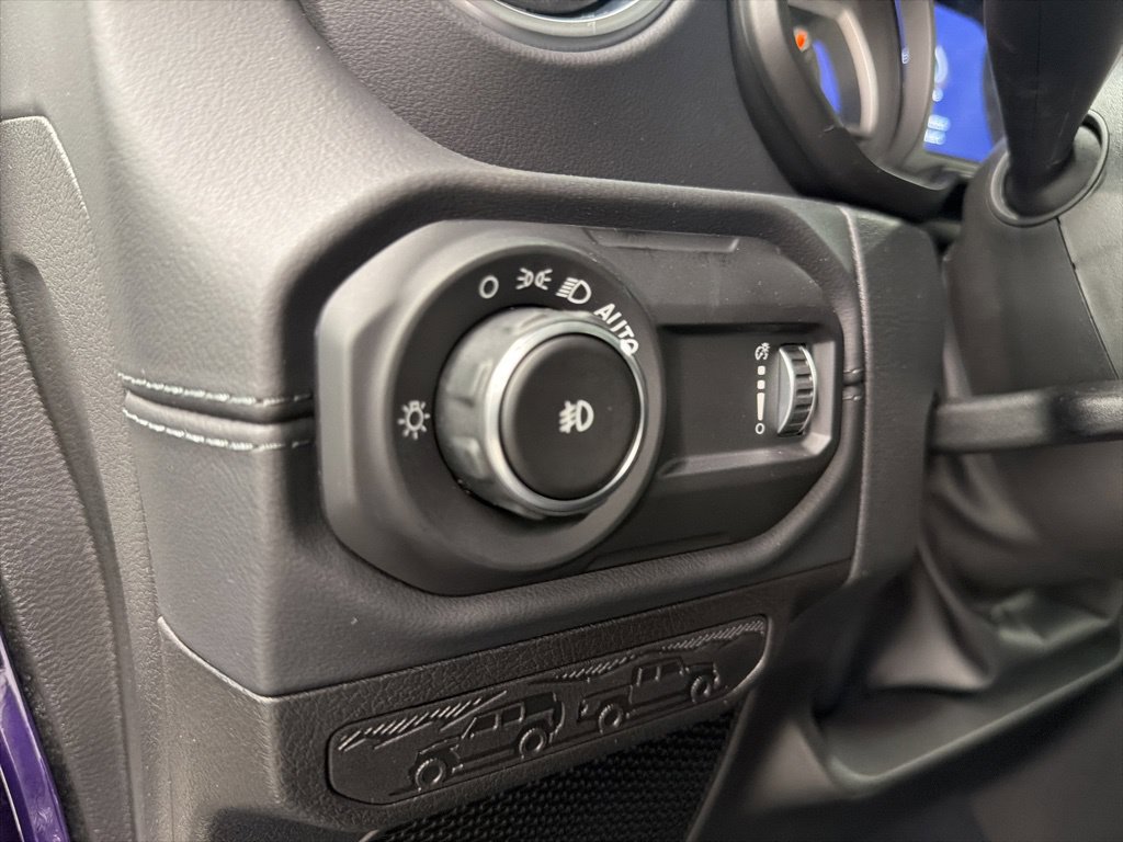 New 2026 Jeep Wrangler Unlimited Sahara AWD/4WD image 16