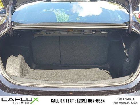 Used 2023 Chevrolet Malibu LT image 14