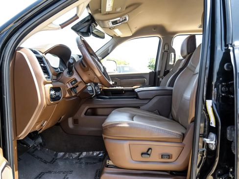 Used 2022 RAM 3500 Limited AWD/4WD image 22