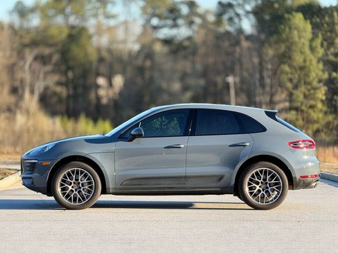 Used 2017 Porsche Macan S image 8