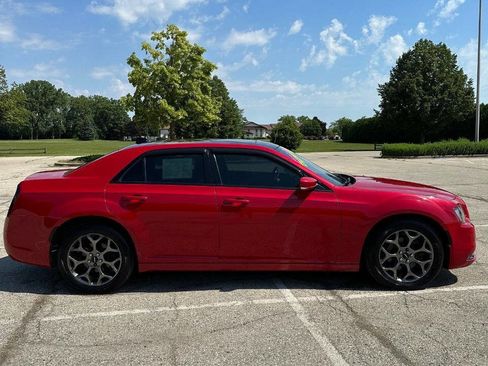 Used 2015 Chrysler 300 S w/ 300S Premium Group image 7