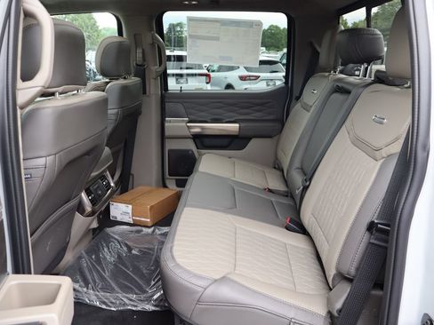 New 2026 Ford F350 Platinum w/ Platinum Plus Package AWD/4WD image 14