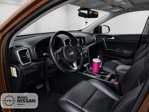 Used 2018 Kia Sportage EX w/ EX Premium Package AWD/4WD image 6