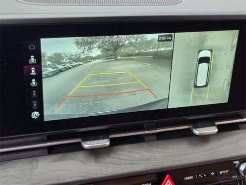 Certified 2024 Kia Carnival SX image 26