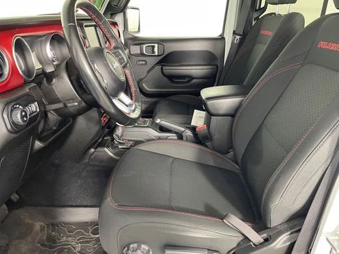 Certified 2022 Jeep Gladiator Rubicon w/ Cold Weather Group AWD/4WD image 2