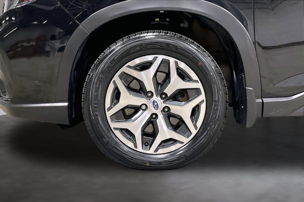 Used 2019 Subaru Forester Premium w/ All-Weather Package AWD/4WD image 35