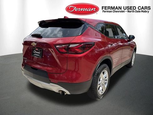 Used 2022 Chevrolet Blazer LT FWD image 2