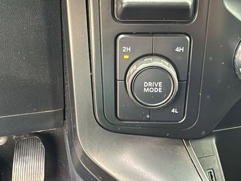 Used 2024 Ford F150 XLT w/ Equipment Group 302A MID AWD/4WD image 19