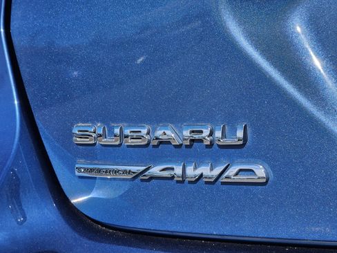 Used 2024 Subaru Crosstrek 2.0i Premium image 13