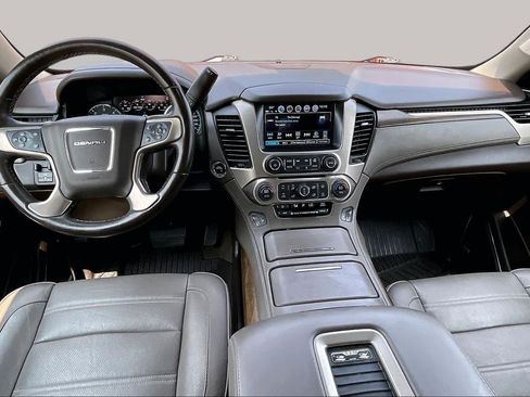 Used 2018 GMC Yukon Denali w/ Open Road Package RWD image 15