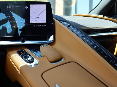 Used 2022 Chevrolet Corvette Stingray Preferred Conv w/ 2LT image 44