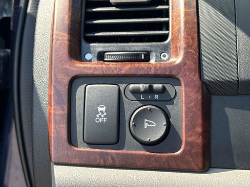Used 2011 Honda CR-V EX-L image 30