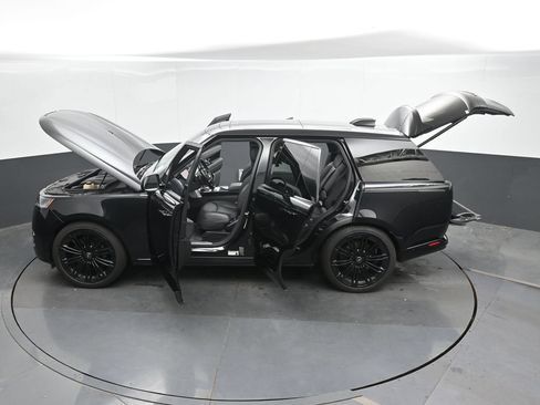 Used 2025 Land Rover Range Rover SE AWD/4WD image 53