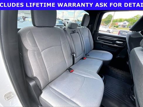 Used 2024 RAM 3500 Big Horn AWD/4WD image 22