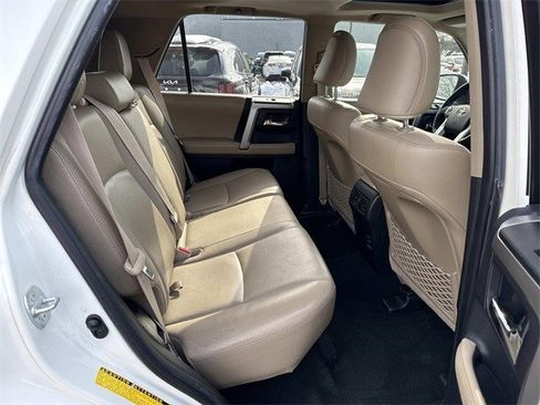 Used 2015 Toyota 4Runner Limited image 11