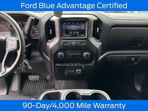 Used 2022 Chevrolet Silverado 1500 Custom AWD/4WD image 19