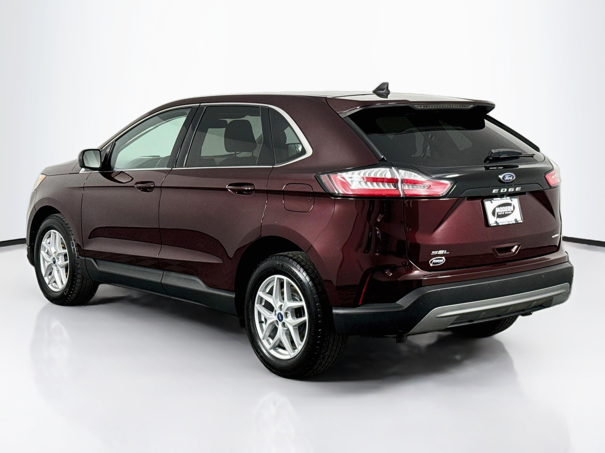 Used 2022 Ford Edge SEL AWD/4WD image 13