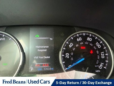 Used 2021 Toyota RAV4 LE AWD/4WD image 23