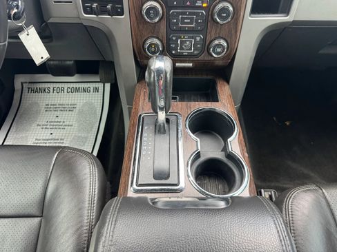 Used 2013 Ford F150 Lariat w/ Luxury Equipment Group image 18