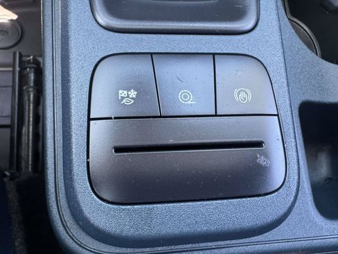 Used 2022 Ford Maverick Lariat w/ Lariat Luxury Package FWD image 41
