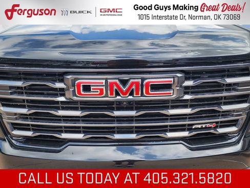 New 2026 GMC Acadia AT4 w/ Luxury Package AWD/4WD image 10
