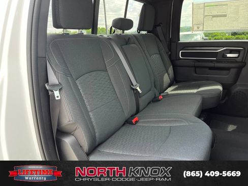 New 2026 RAM 2500 Big Horn AWD/4WD image 22