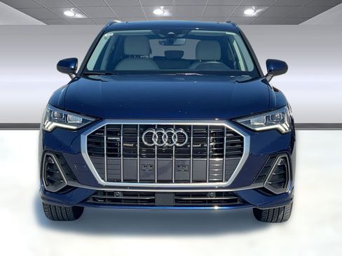 Certified 2025 Audi Q3 2.0T Premium Plus w/ Premium Plus Package image 6