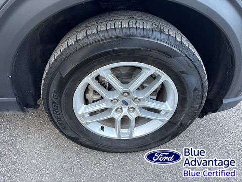 Certified 2025 Ford Explorer Active image 13