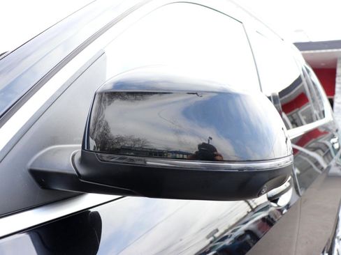 Used 2025 BMW X7 xDrive40i image 85