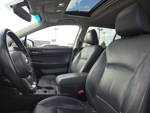 Used 2019 Subaru Outback 2.5i Limited w/ Popular Package #2 AWD/4WD image 2