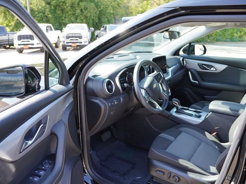 Certified 2025 Chevrolet Blazer LT image 14