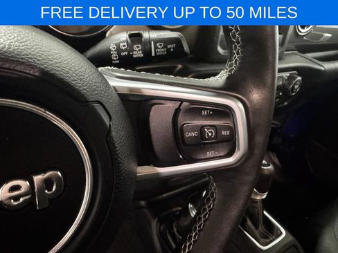 Used 2019 Jeep Wrangler Unlimited Sahara w/ Safetytec Group AWD/4WD image 7
