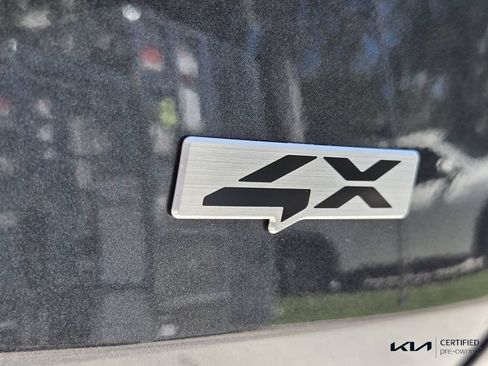 Certified 2024 Kia Sportage EX AWD/4WD image 16