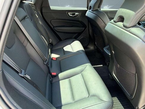 Used 2025 Volvo XC60 B5 Plus AWD/4WD image 30
