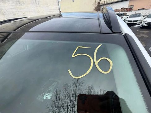 Used 2022 Hyundai Tucson SEL image 22