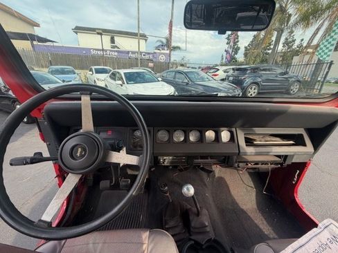 Used 1995 Jeep Wrangler Rio Grande AWD/4WD image 10