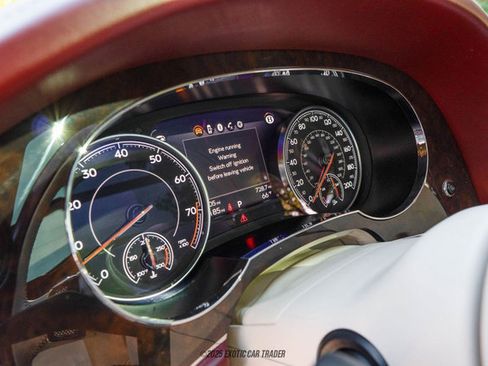 Used 2019 Bentley Bentayga image 84