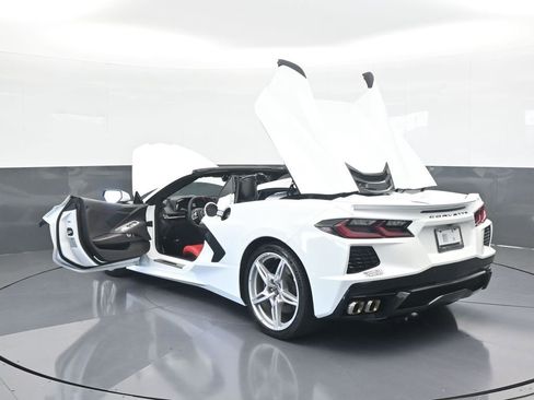 Used 2024 Chevrolet Corvette Stingray Convertible w/ 1LT image 71