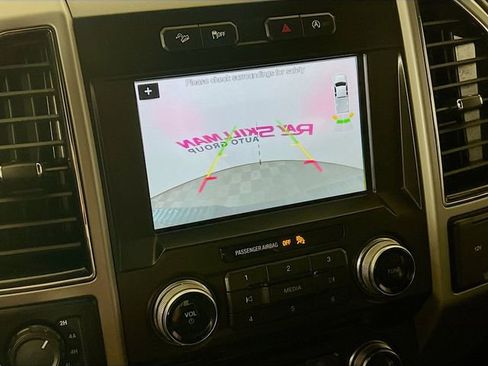 Used 2018 Ford F150 Lariat w/ Equipment Group 501A Mid image 19