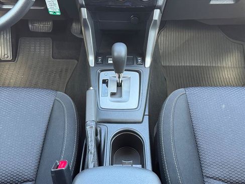 Used 2018 Subaru Forester 2.5i Premium w/ All-Weather Package AWD/4WD image 15